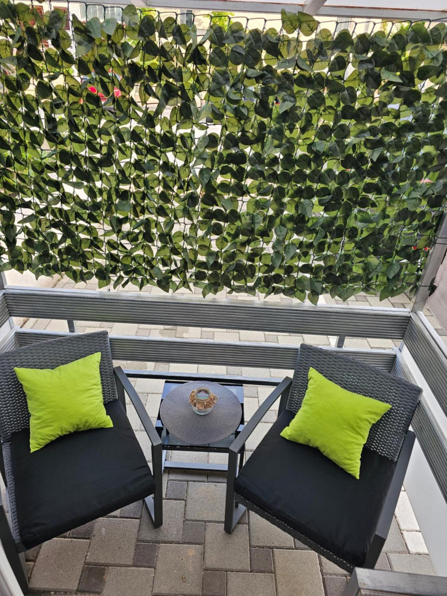 Apartments Lara Drvenik  Εξωτερικό φωτογραφία