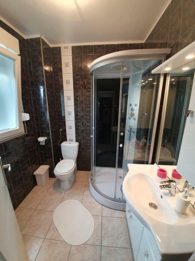 Apartments Lara Drvenik  Εξωτερικό φωτογραφία